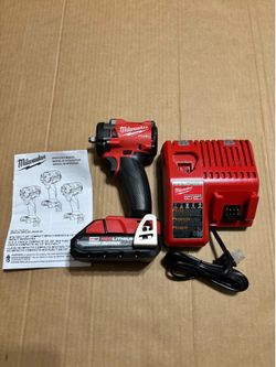 Milwaukee M18 Fuel 3/8 In Compact Impact Wrench Kit