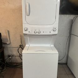 Lavadora Y Secadora Combo 27” GE Grande 