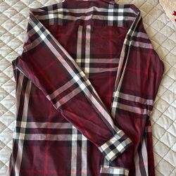 🚨Burberry Slim Fit Cotton Button Up 🚨