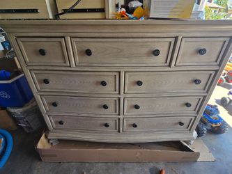 ASHLEY DEMARLOS DRESSER AND NIGHT STANDS
