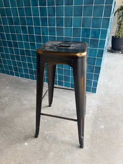 Industrial Metal Bar Stools x 8 units