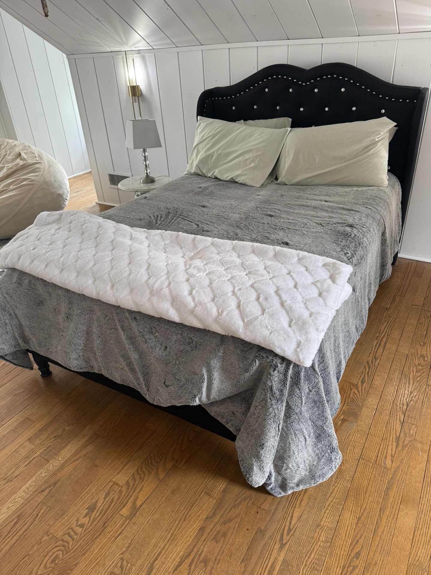 Full Bed Frame And Head Board