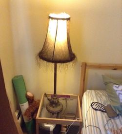 Table lamp