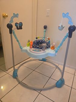 Baby bouncer