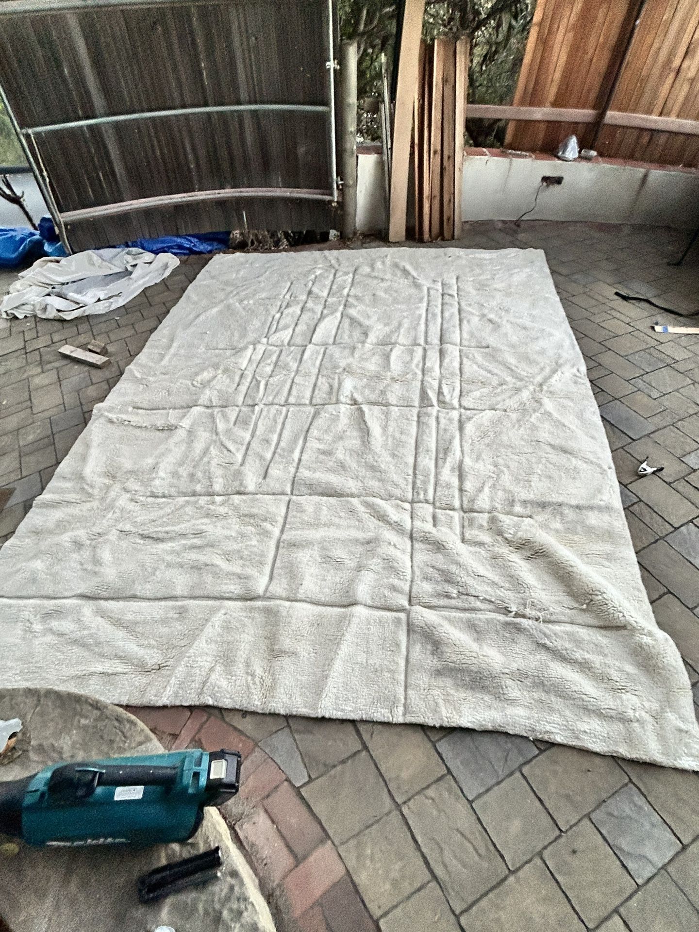 Restoration Hardware Wool Rug 10x14