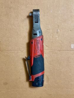 Milwaukee M12 3/8in Ratchet & Battery $100 NO LESS