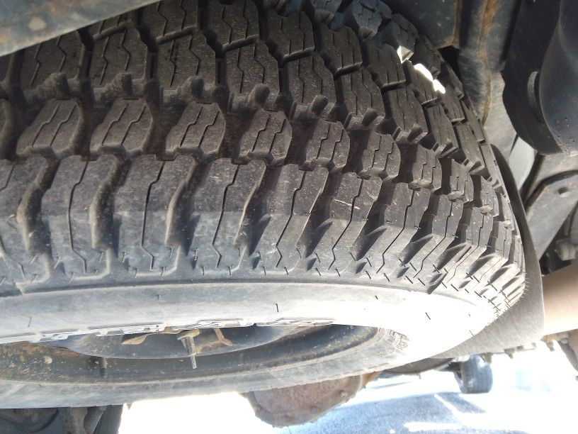 Tire Truck
