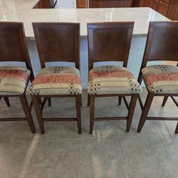 4 Counter High Chair