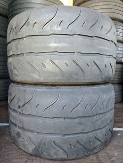 285 30 18 Bridgestone Tires