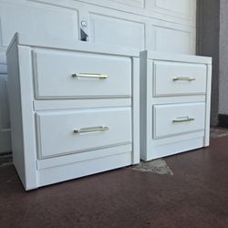 Set Of 2 Matching Nightstands Freshly Refinished 