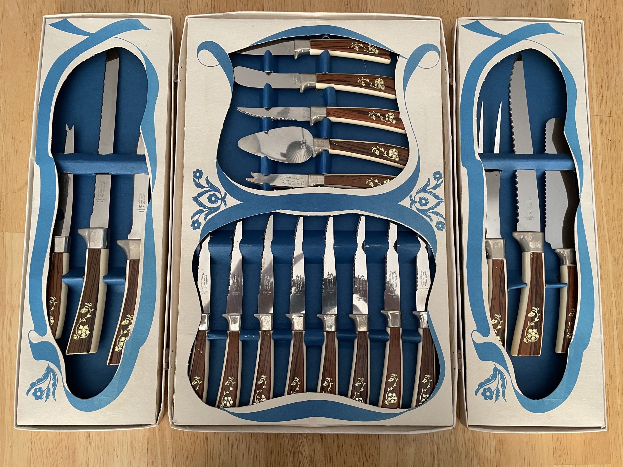 Vintage Sheffield 19 pc, Golden Prestige Cutlery Set