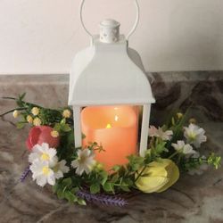 Floral Wreath LED Candle Lantern Centerpieces - lot of (10) candle lanterns