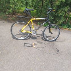 Amazing TREK 4300 19" Frame Men's Bike With Extras And Kriptonite Lock