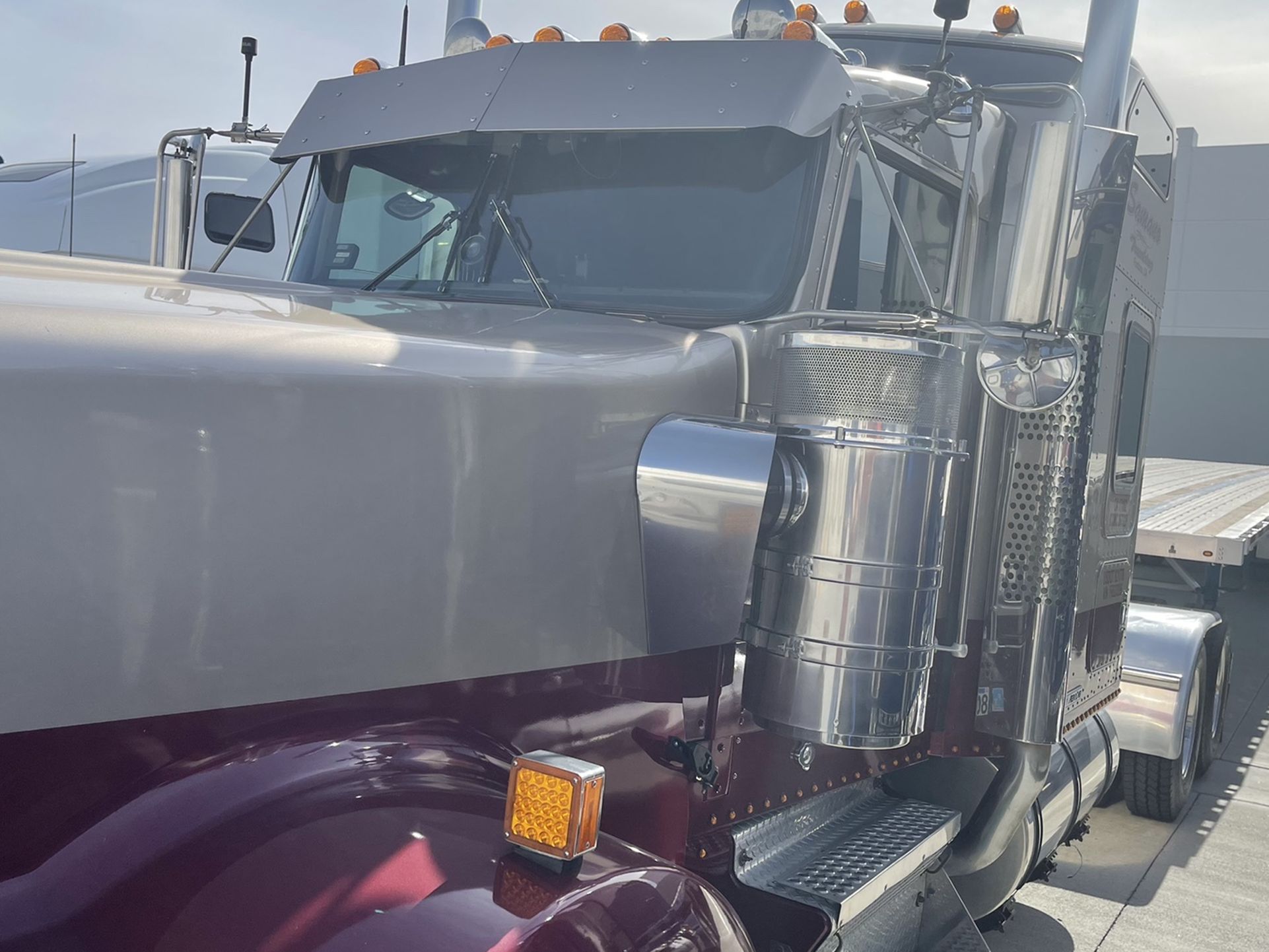 2000 Kenworth W900L