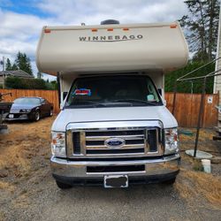 2016 Winnebago Minnie Winnie 22R