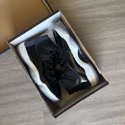 Jordan 11 Space Jam
