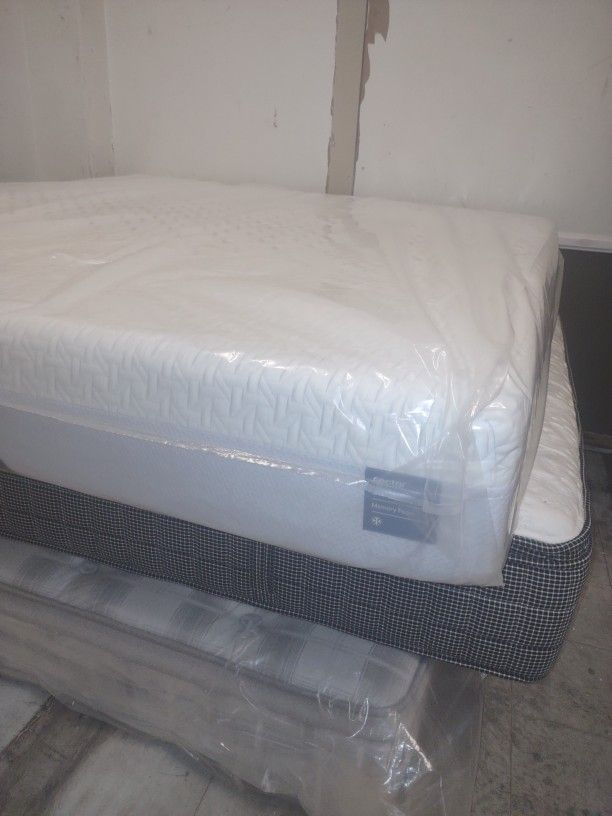 πππ $499 Brand New Eastern King Nectar Classic Memory Foam 12 " $499 πππ