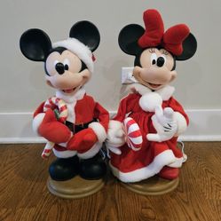 Vintage Mickey and Minnie Mouse Santa’s Best Christmas Animated Figures!
