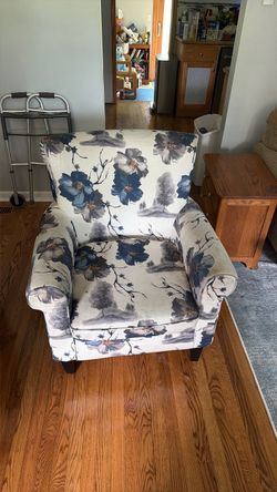 Floral white chairs
