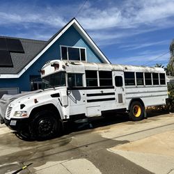 2010 BLUEBIRD VISION PROPANE SCHOOL BUS