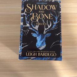 Shadow and Bones Trillogy: Book