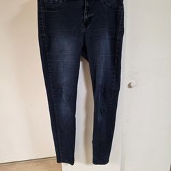 Refuge Jeans