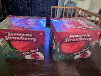 Squeeeeeze Strawberry