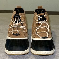 Sorel Out N About Kids Waterproof Duck Boots Color-Camel Brown, Sea Salt