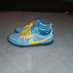 Nike SB Powerpuff