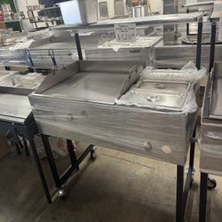 Plancha Taquera Con Repiza I Con Mangera I Patas Desmotables I 3 Charolas