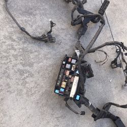 FUSE BOX 2010-2015 TOYOTA PRIUS
