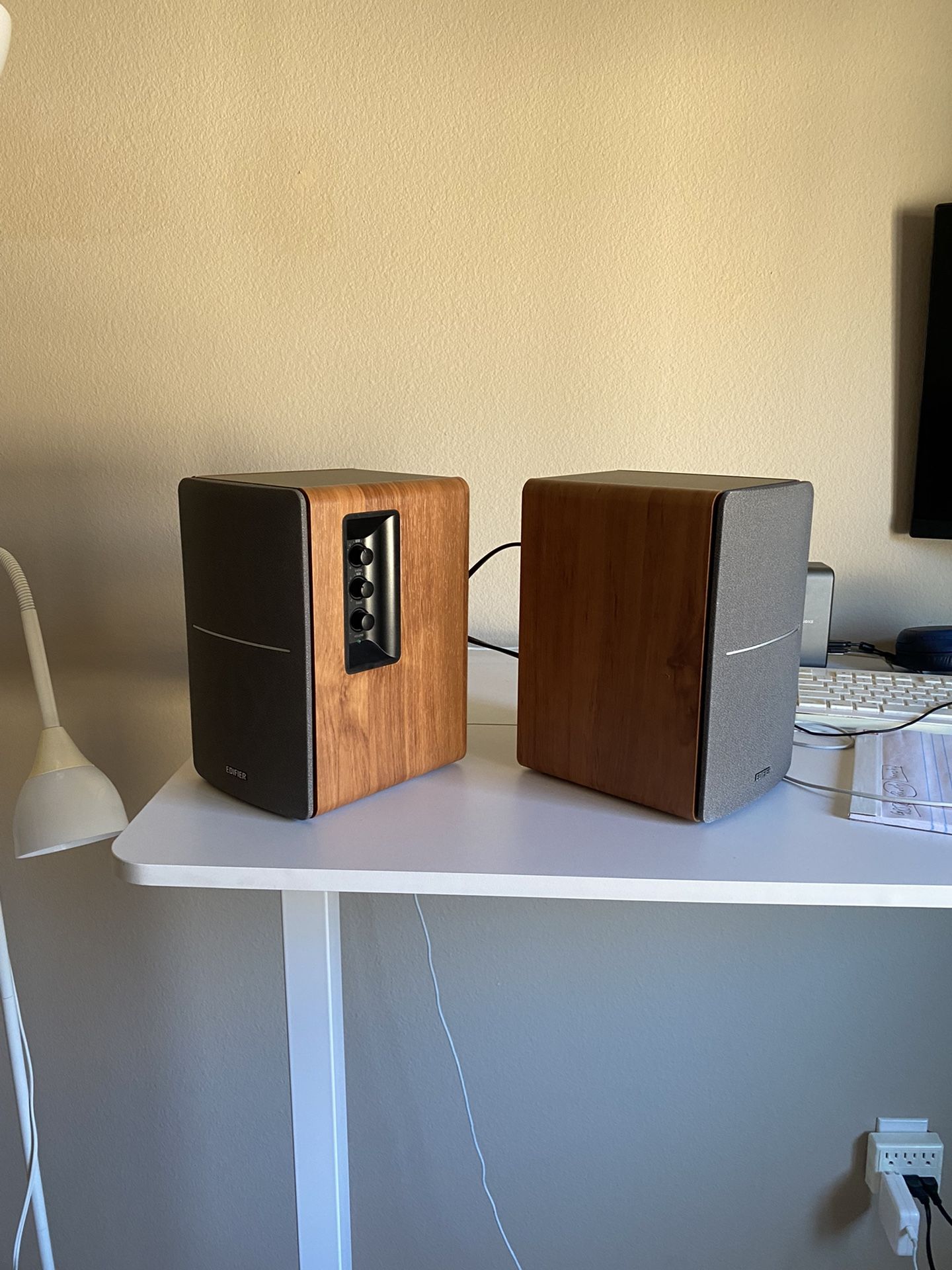 Amazon’s Best selling Speaker for Sale in Seattle, WA OfferUp