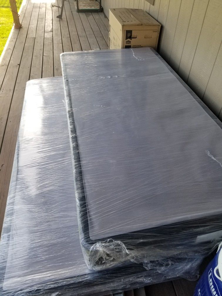 California Split King Box Spring With Frame