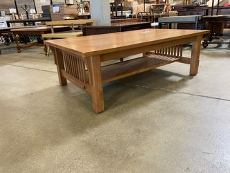 Middleweight Oaky Coffee Table
