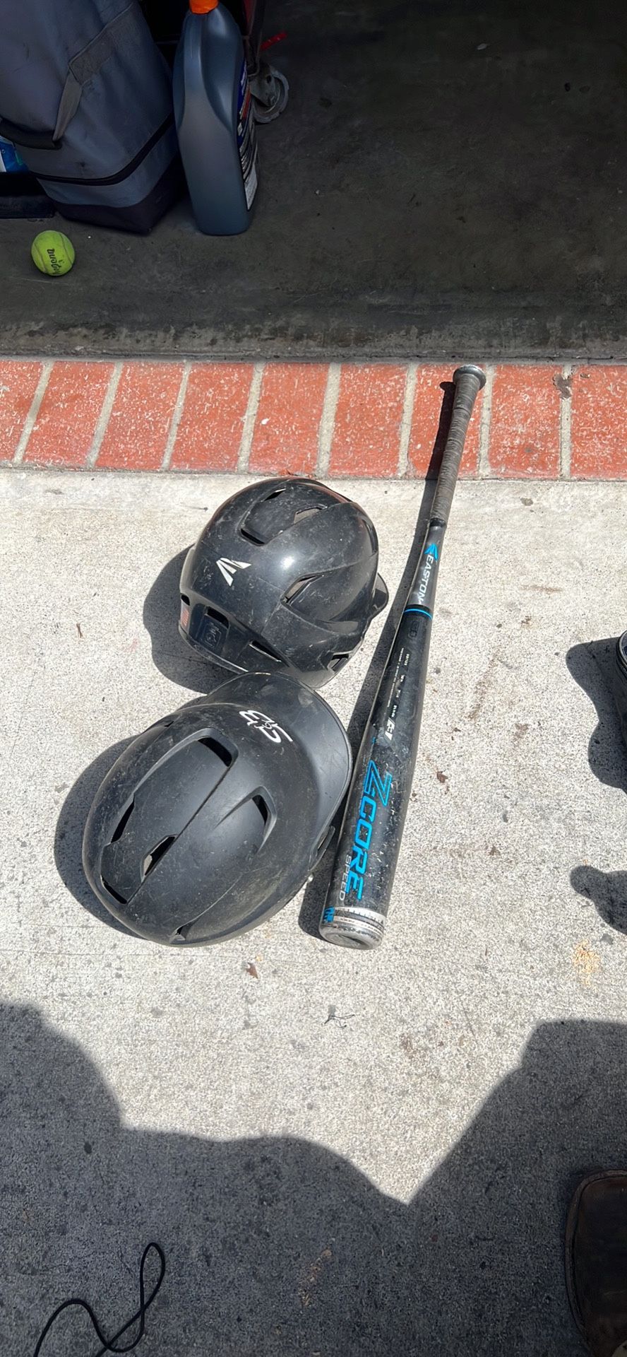 baseball bat and helmet 