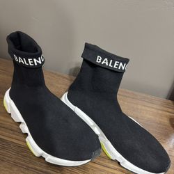Balenciaga Mens Speed Black White Yellow Logo Cuffed High