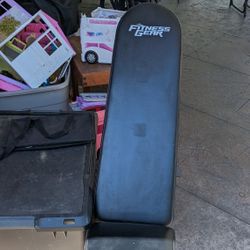 Weight Bench 