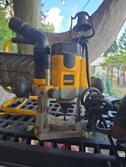 DeWalt Plunge Router