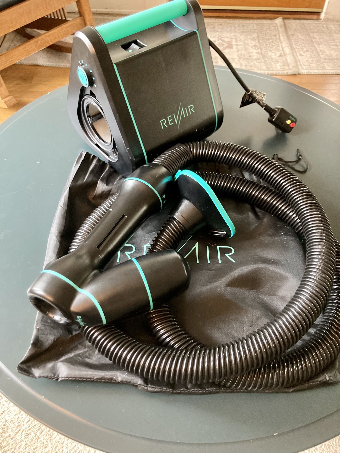 Revair Reverse Air Dryer Revair On 4c Hair How To Use Revair Hair