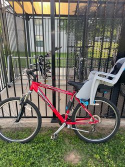 Schwinn Traverse Bike with Thule RideAlong Child Seat + Lock