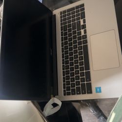 Acer Chromebook/ iPad 
