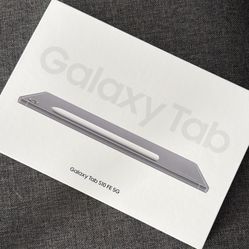 Brand New Samsung galaxy S10 FE 5G - Verizon 