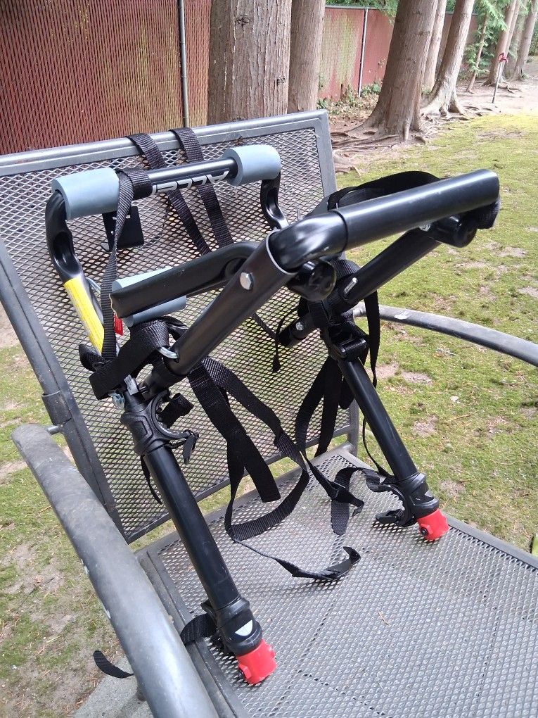 The Allen Sports Deluxe 2-Bike Trunk Rack
