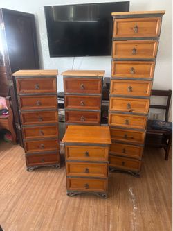 Tres amigos metal and wood dresser set