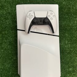 PlayStation 5 Disc Slim Close To Brand New Comes With Box