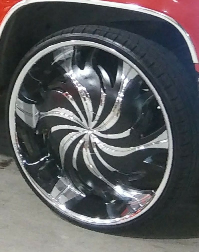 28 inch Rockstarr Rims