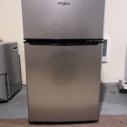 Whirlpool Mini Fridge