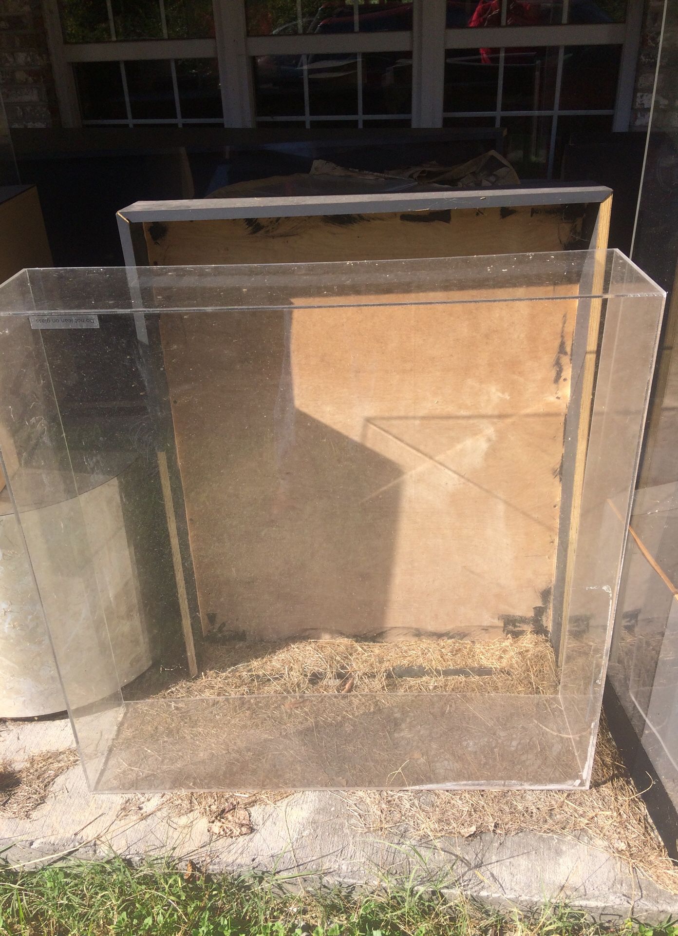 Plastic container for display