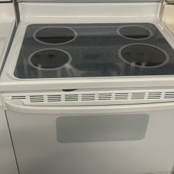 Hotpoint Electric Stove 🔥