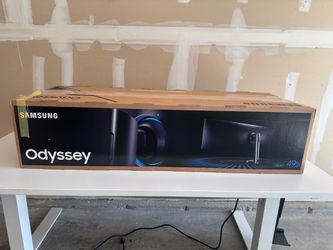 Samsung Odyssey CRG9 49" Curved Gaming Monitor